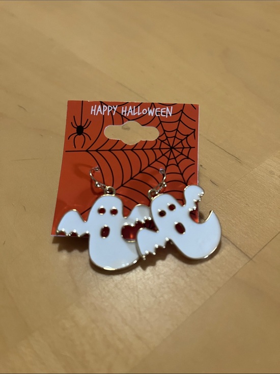 Jewelry - Halloween Ghost Earrings -